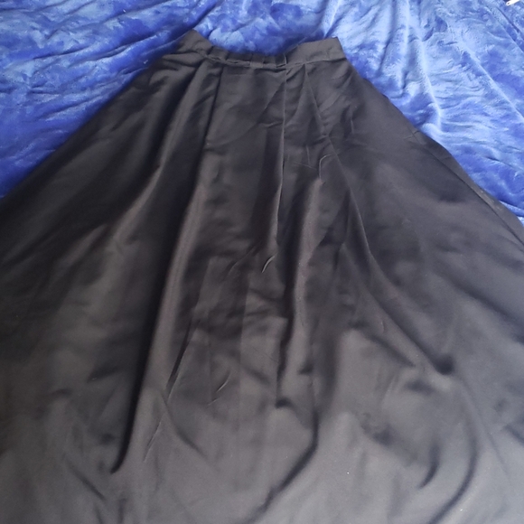 Crop Top 2pc. Gown - Picture 3 of 5